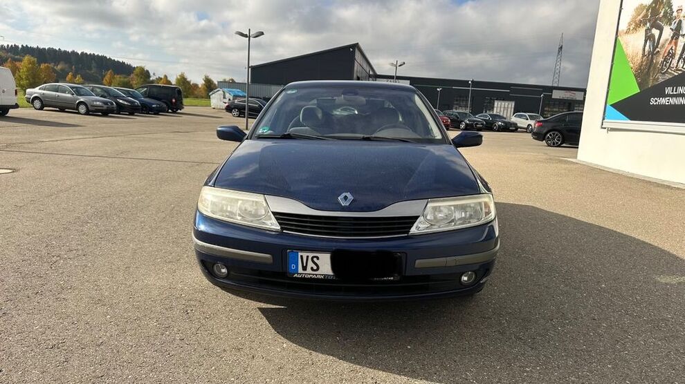 Renault Laguna 118.185 km 1.400 € Villingen-Schwenningen 78052