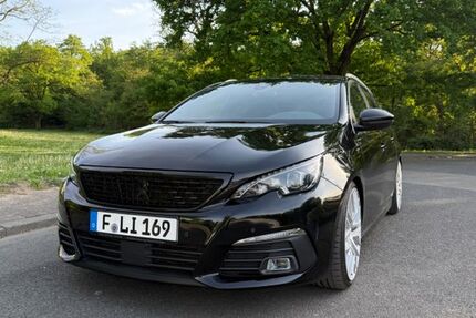 Peugeot 308 49.000 km 17.499 &euro; Frankfurt am Main 60529