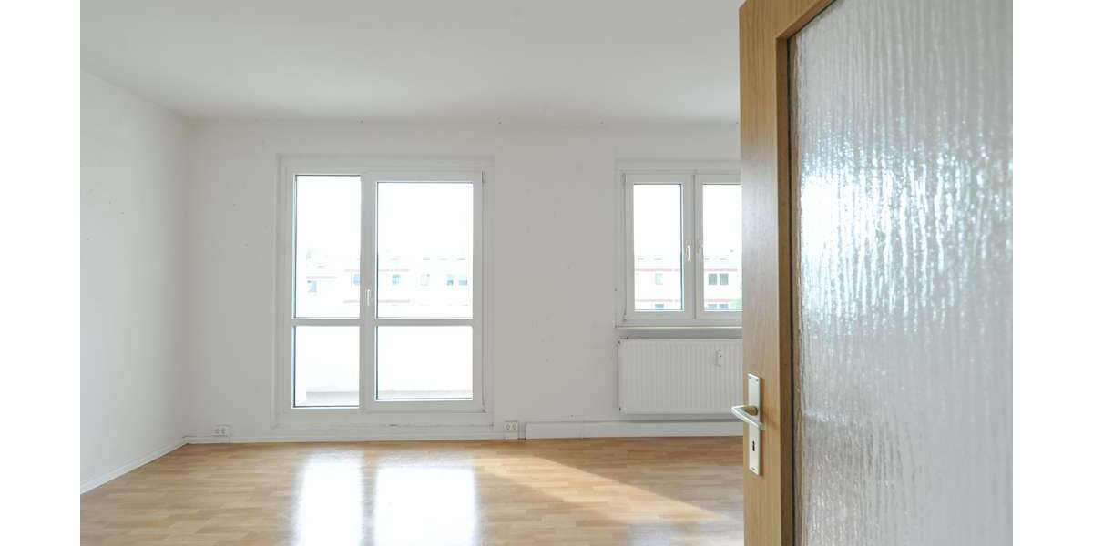 Wohnung zum Mieten in Halle 404 € 65.11 m² 4 zimmer