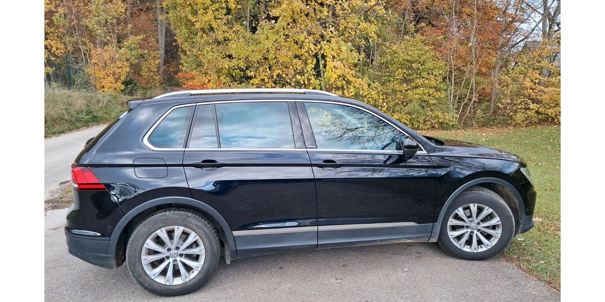 VW Tiguan 83.000 km 21.500 € Laichingen 89150