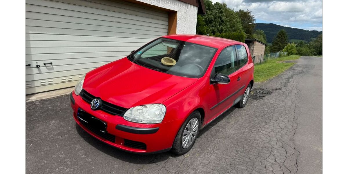 VW Golf 234.930 km 1.890 &euro; Hilders 36115