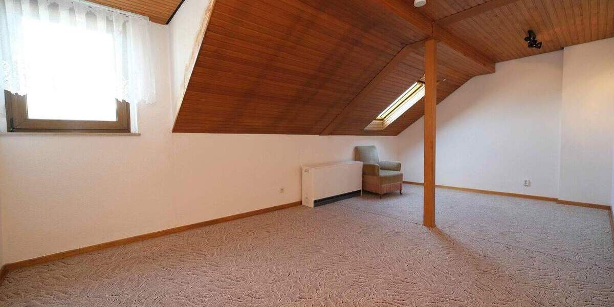 Reihenmittelhaus Viersen Dülken - 7 Zimmer, 205 m&sup2;, 249.000&euro; | Angebot:25744121