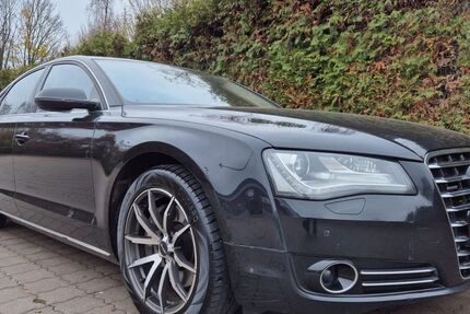 Audi A8 390.000 km 10.750 &euro; Gelsenkirchen 45892