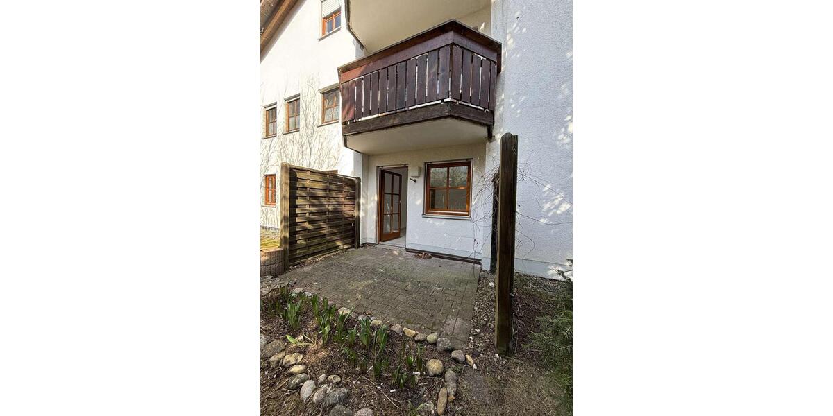 Erdgeschoßwohnung Kaufbeuren - 2.5 Zimmer, 69 m&sup2;, 715&euro; | Angebot:25512899