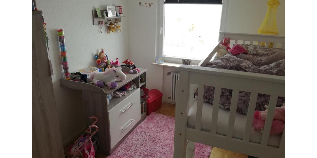 Etagenwohnung Villingen-Schwenningen Schwenningen - 4 Zimmer, 90 m&sup2;, 220.000&euro; | Angebot:26941747