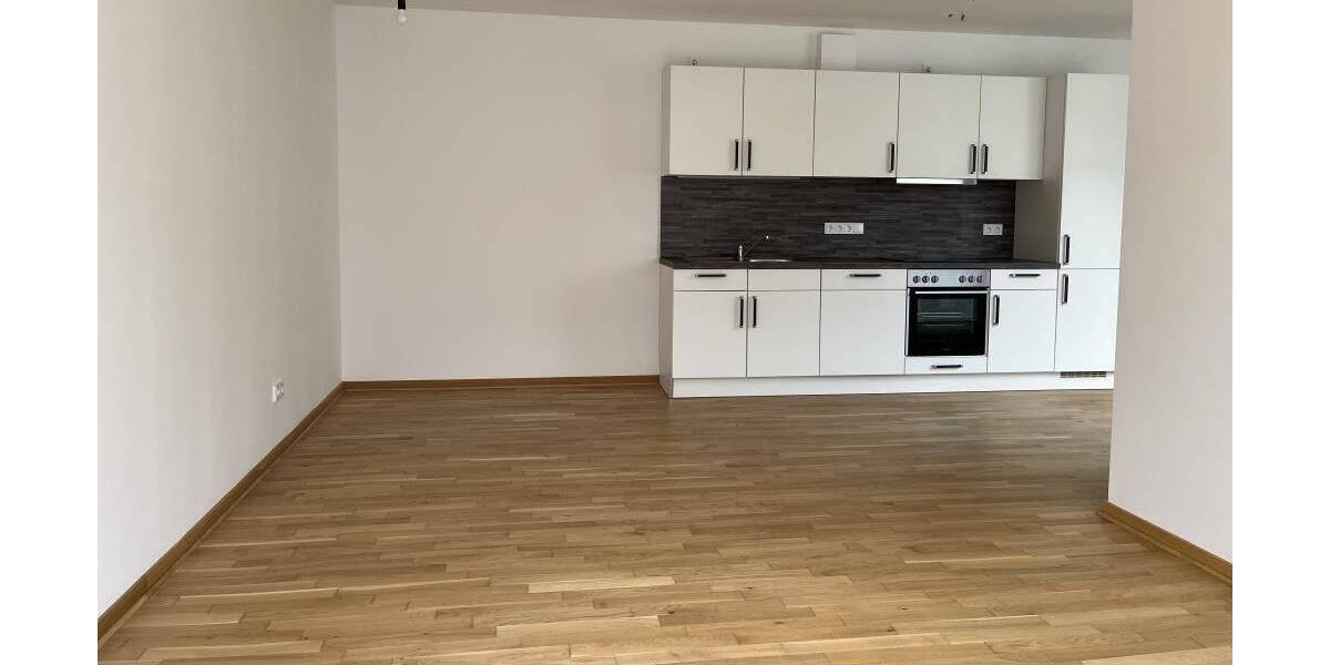 Etagenwohnung Dresden Innere Altstadt - 3 Zimmer, 101 m&sup2;, 1.325&euro; | Angebot:26835564