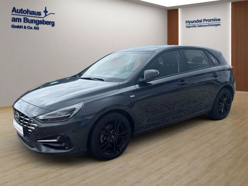 i30
