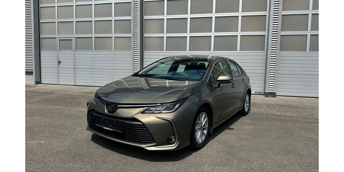 Toyota Corolla 55.100 km 21.900 &euro; Langenenslingen 88515