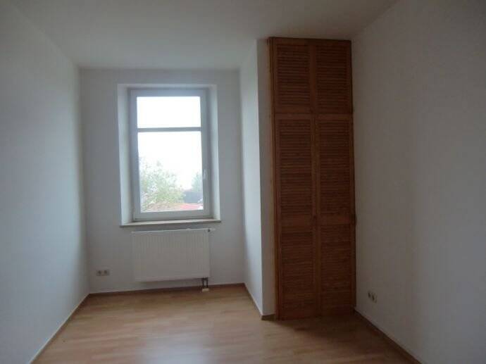 Zimmer Plauen Haselbrunn - 3 Zimmer, 68 m&sup2;, 290&euro; | Angebot:25666878
