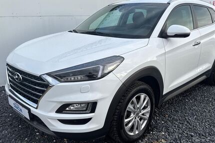 Hyundai TUCSON 95.000 km 16.990 &euro; Mülheim Kärlich bei Koblenz 56218