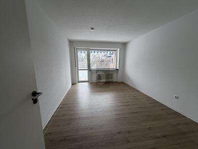 VILLENVIERTEL HEPPENS: STILVOLLE MIT BALKON - Etagenwohnung Wilhelmshaven Heppens | Angebot:24841357