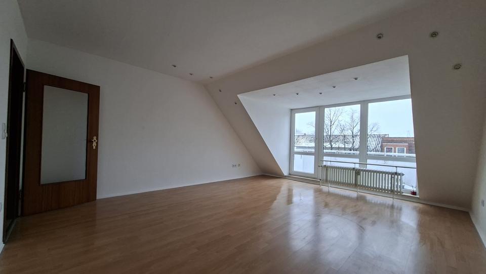 Dachgeschoßwohnung Bremen Blumenthal - 3 Zimmer, 72 m&sup2;, 175.000&euro; | Angebot:25178673