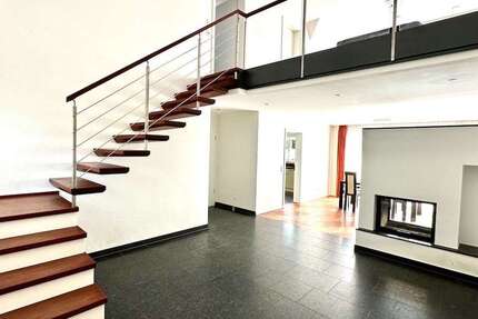 Haus zum Kaufen in Grevenbroich 839.000 € 176.71 m² 5 zimmer