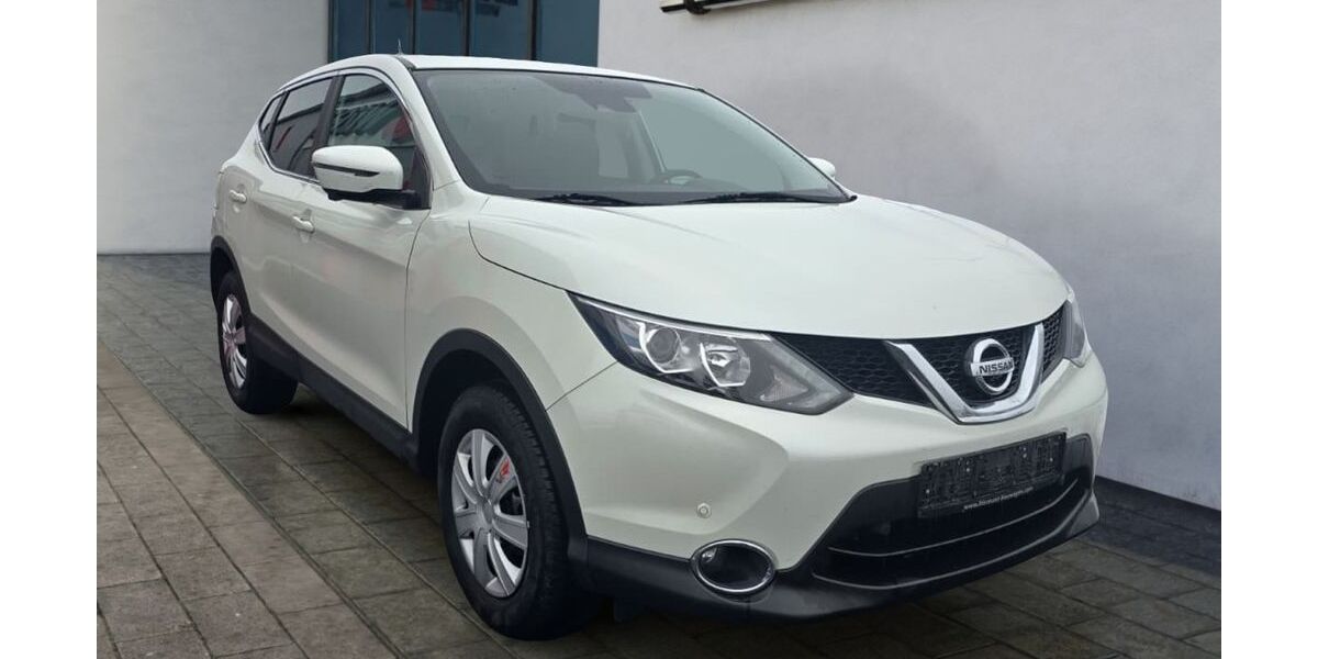 Nissan Qashqai 72.000 km 12.980 &euro; Leimbach 36433
