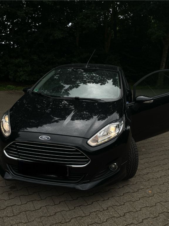 Ford Fiesta 104.000 km 5.250 € Hannover 30171