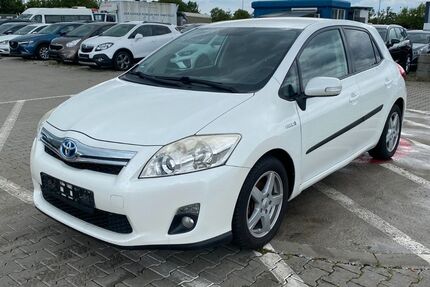Toyota Auris 75.692 km 7.950 &euro; mittenwalde-schenkendorf 15749