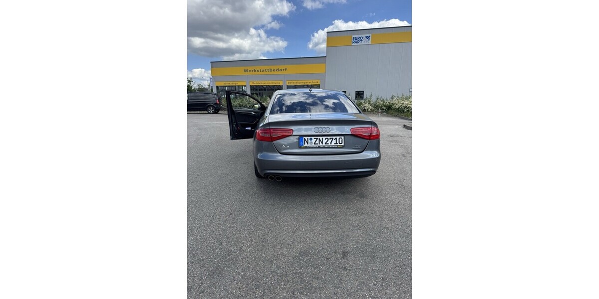 Audi A4 158.000 km 15.000 &euro; Nürnberg 90403