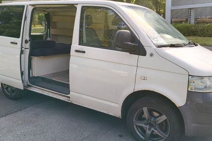 VW T5 Transporter 259.950 km 10.500 &euro; Essen 45145