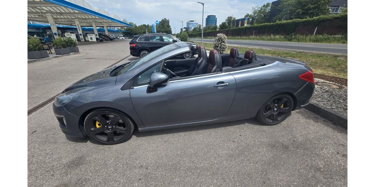 Peugeot 308 88.200 km 8.900 &euro; München 81739
