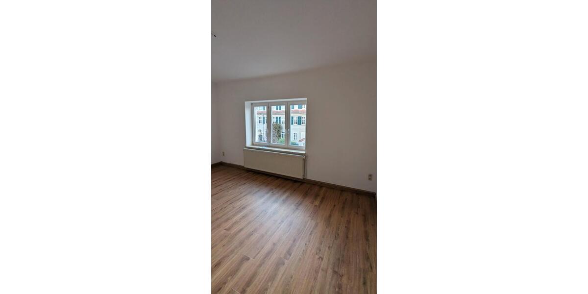 Etagenwohnung Kamenz - 4 Zimmer, 107 m&sup2;, 700&euro; | Angebot:14331988