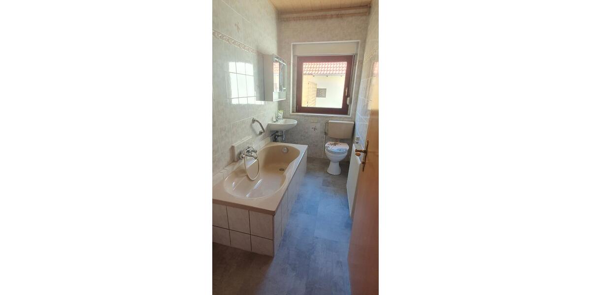 Reihenhaus Mansfeld - 6 Zimmer, 87 m&sup2;, 1.000&euro; | Angebot:26550628