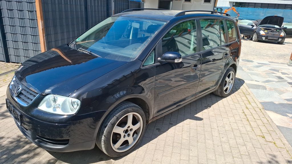 VW Touran 267.000 km 950 &euro; Walldorf (bei Heidelberg) 69190
