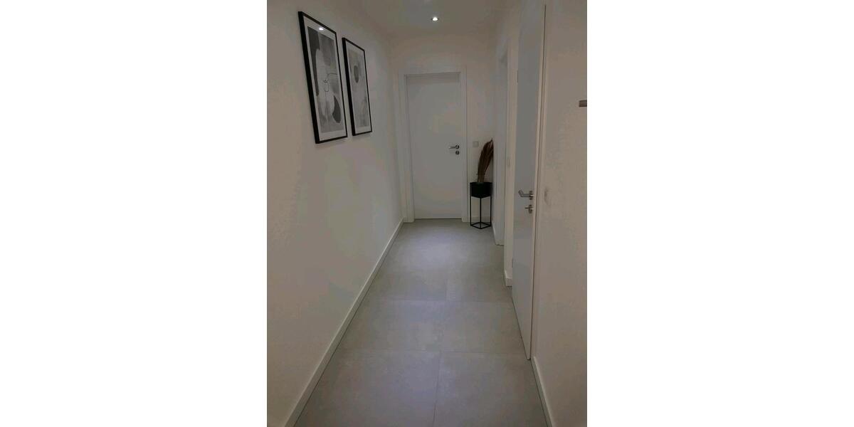 Erdgeschoßwohnung Halle - 4 Zimmer, 112 m&sup2;, 310.000&euro; | Angebot:27018523