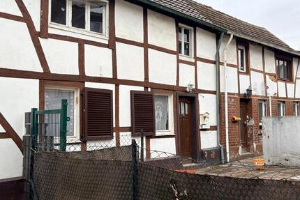 Haus Kerpen - 2 Zimmer, 120 m&sup2;, 192.000&euro; | Angebot:24898809