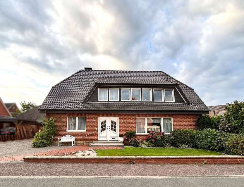 Haus zum Kaufen in Recke 285.000 € 184.93 m²