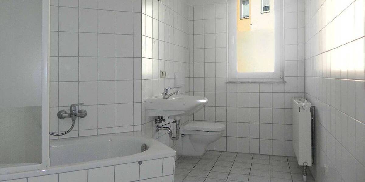 Etagenwohnung Greiz Irchwitz - 2 Zimmer, 64 m&sup2;, 55.000&euro; | Angebot:19375611
