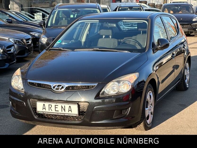 i30