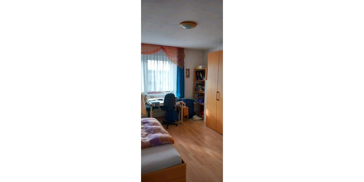 Dachgeschoßwohnung Wangen im Allgäu - 3 Zimmer, 85 m&sup2;, 278.000&euro; | Angebot:25753543