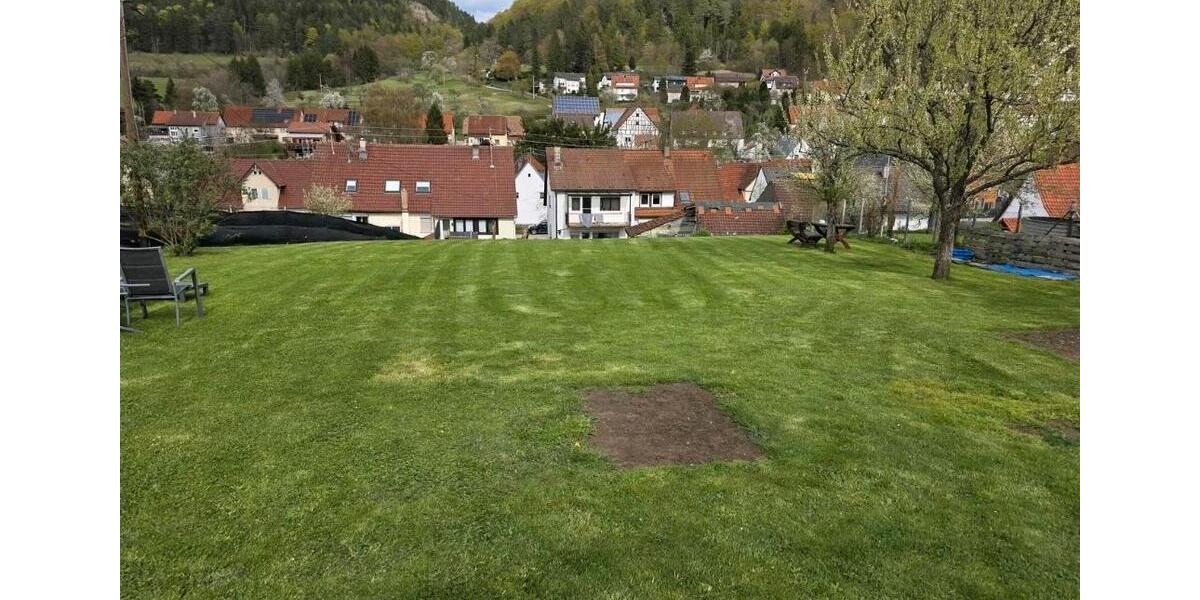 Mehrfamilienhaus, Wohnhaus Burladingen - 9 Zimmer, 228 m&sup2;, 395.000&euro; | Angebot:26786020