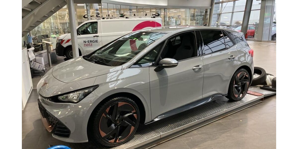 Cupra Born 63.381 km 23.870 &euro; Nabburg 92507