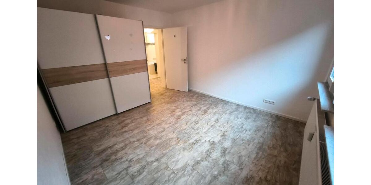Etagenwohnung Malsch - 2 Zimmer, 60 m&sup2;, 850&euro; | Angebot:25287134
