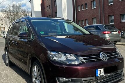 VW Sharan 136.000 km 19.600 &euro; Düsseldorf 40235