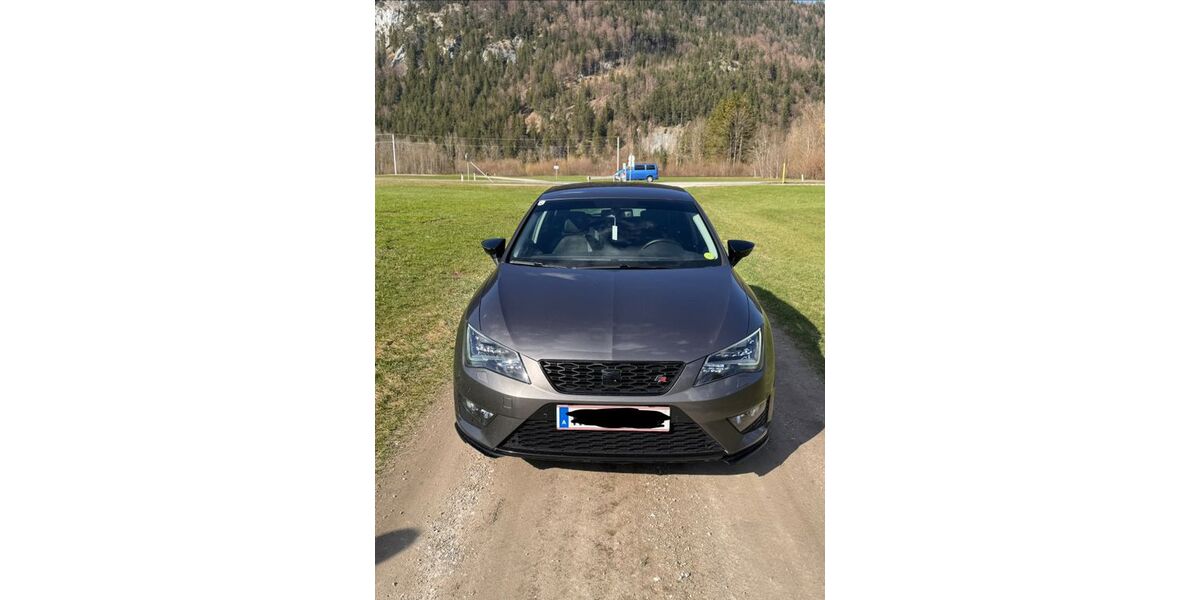 Seat Leon 108.000 km 14.200 &euro; Füssen 87629