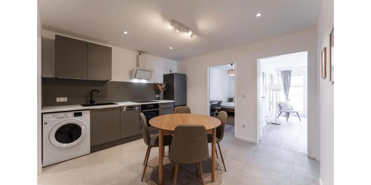 Etagenwohnung München Bogenhausen - 5 Zimmer, 73 m&sup2;, 690&euro; | Angebot:26363034