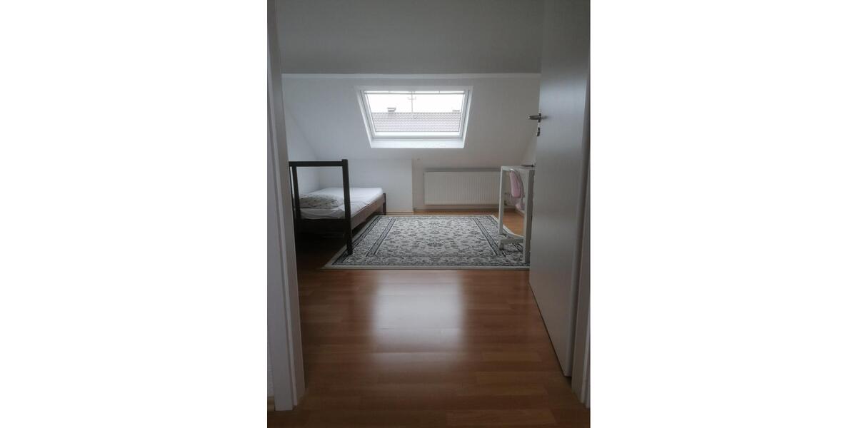 Großzügiges Einfamilienhaus mit ausgebautem Dachgeschoss, Winterg 7 zimmer