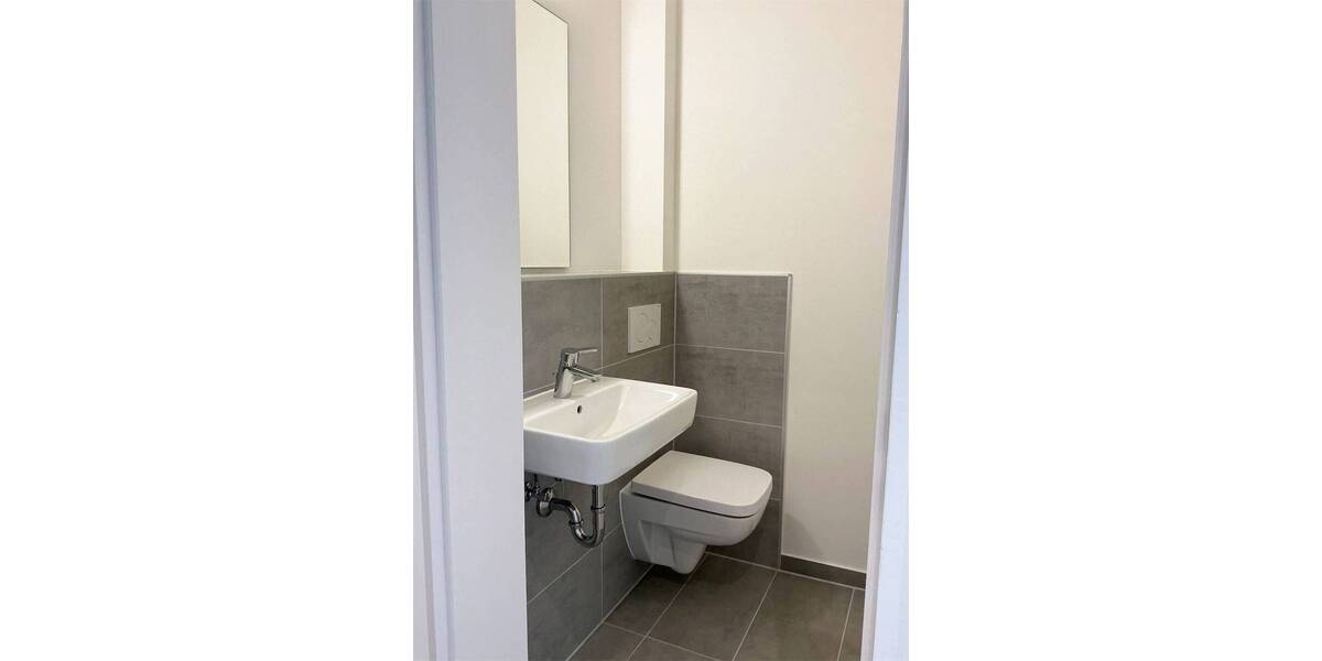 Etagenwohnung Köln Bayenthal - 4 Zimmer, 114 m&sup2;, 1.650&euro; | Angebot:26804289