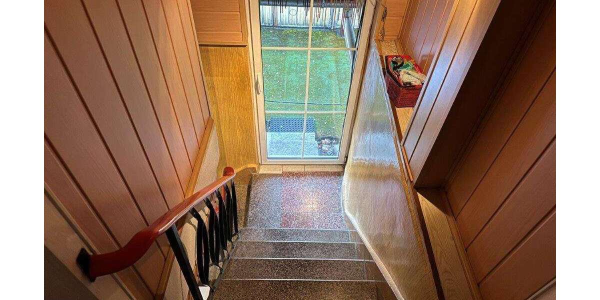 Einfamilienhaus - Raumwunder, teilmöbliert zu verkaufen - Einfamilienhaus Schleiz | Angebot:26000087