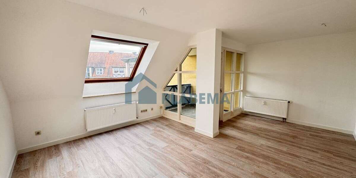 Etagenwohnung Neubrandenburg - 3 Zimmer, 66 m&sup2;, 730&euro; | Angebot:26856958