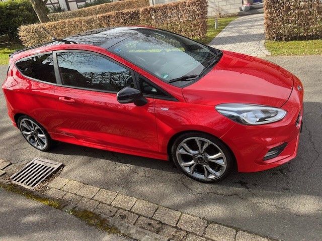 Ford Fiesta 98.285 km 9.600 &euro; Monschau 52156