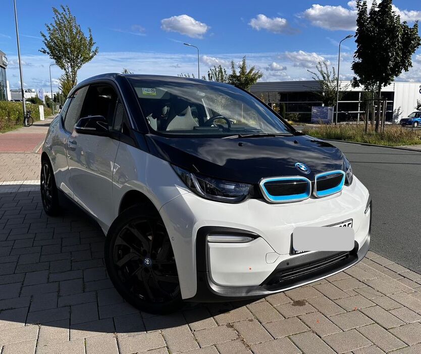 BMW i3 60.000 km 18.900 € Bad Homburg 61352