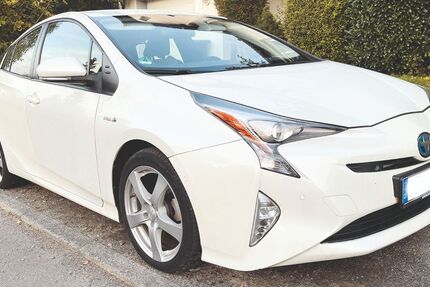 Toyota Prius 111.900 km 13.200 € Engelskirchen 51766