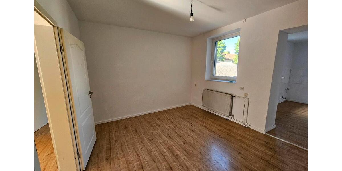 Etagenwohnung Dillingen (Saar) - 4 Zimmer, 100 m&sup2;, 750&euro; | Angebot:26616845