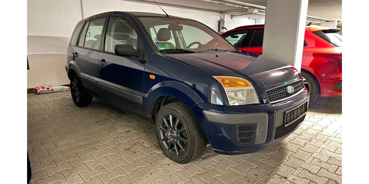 Ford Fusion 125.000 km 3.100 &euro; Stuttgart 70567