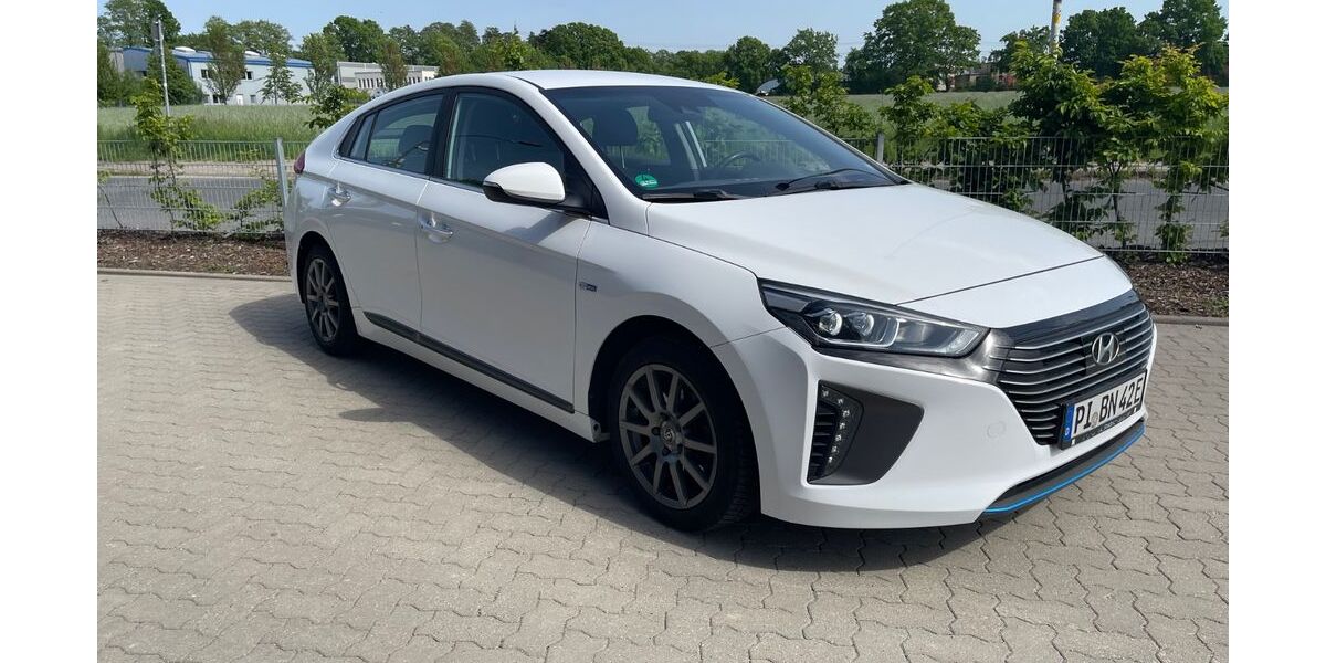 Hyundai IONIQ 170.000 km 10.900 &euro; Schenefeld 22869