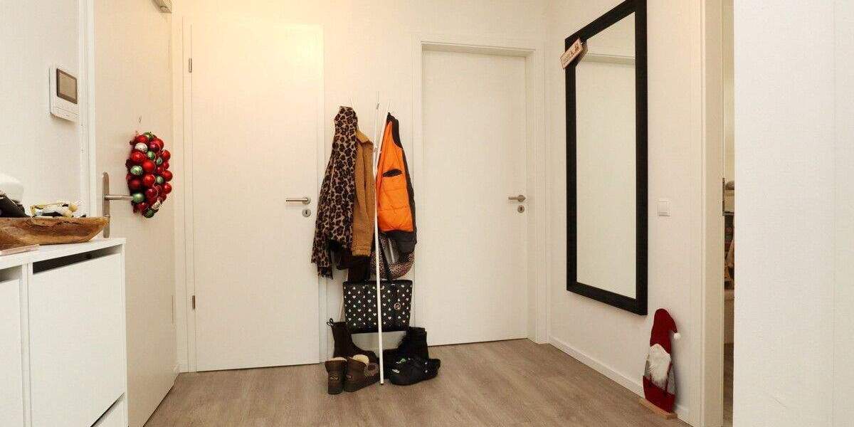 Moderne und Hochwertige 3-Zimmer Wohnung mit Balkon in Bönningstedt 3 zimmer