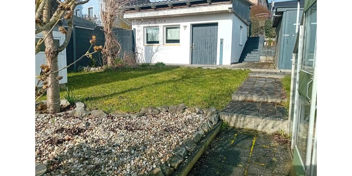 Erdgeschoßwohnung Stulln - 6 Zimmer, 138 m&sup2;, 299.000&euro; | Angebot:23736068